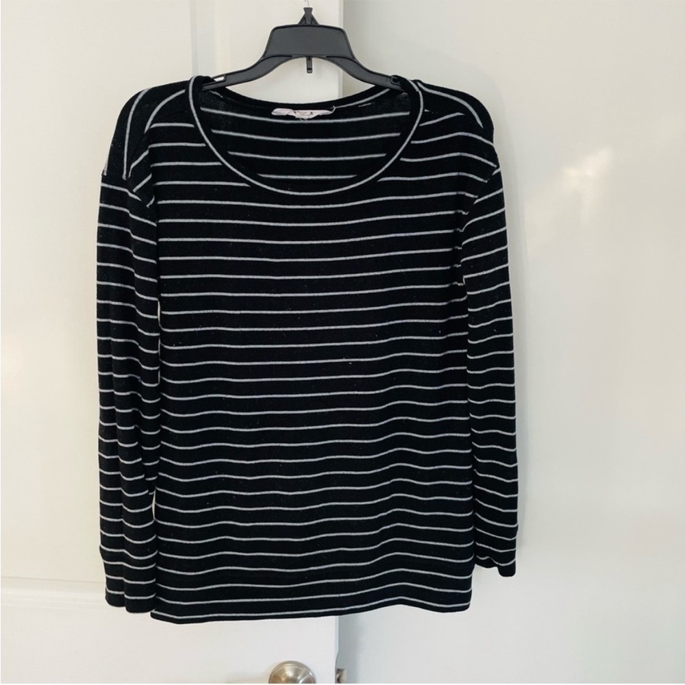 BB Dakota Black White Stripe Sweater Size S